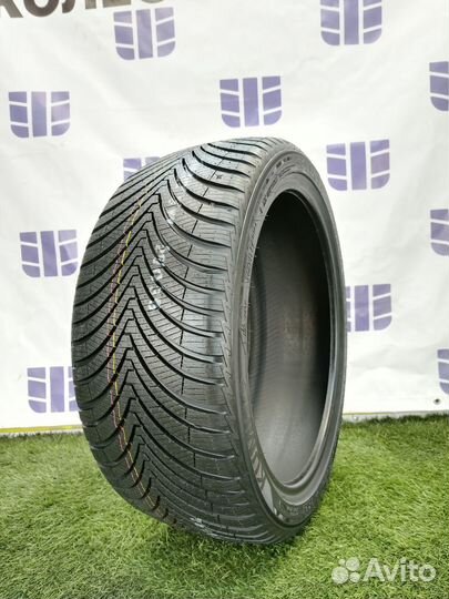 Kumho Solus 4S HA32 205/45 R17 88V