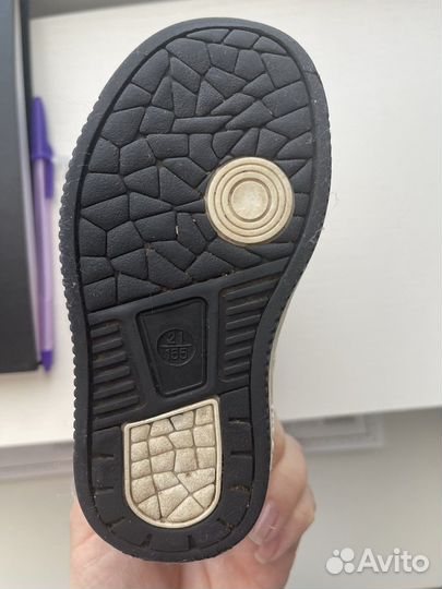 Кроссовки детские