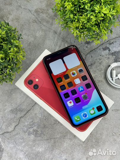 iPhone 11, 64 ГБ