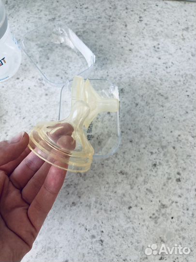 Бутылочки для кормления avent