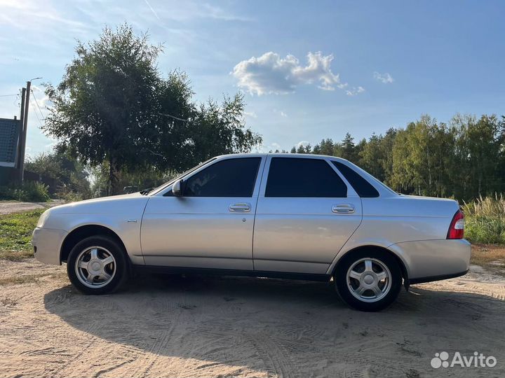 LADA Priora 1.6 МТ, 2008, 200 000 км