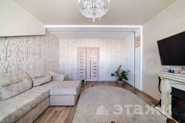 3-к. квартира, 102 м², 5/5 эт.