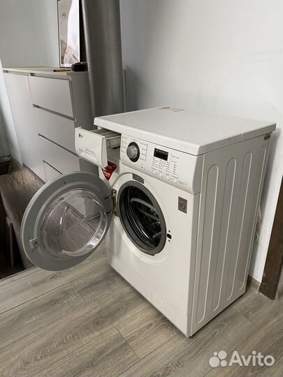 Стиральная машина на запчасти LG