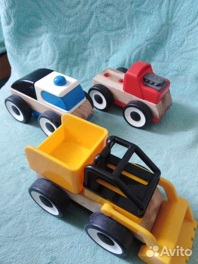 Машинки деревянные Икеа, конструктор