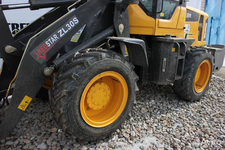 Фронтальный погрузчик Redstar ZL30s, 2023