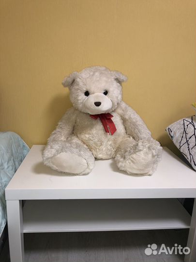 Плюшевый медведь