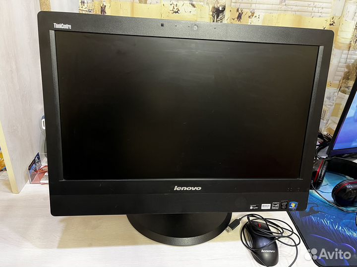 Моноблок Lenovo ThinkCentre M93z