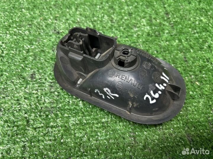 Ручка внутренняя задняя правая Renault Megan 2