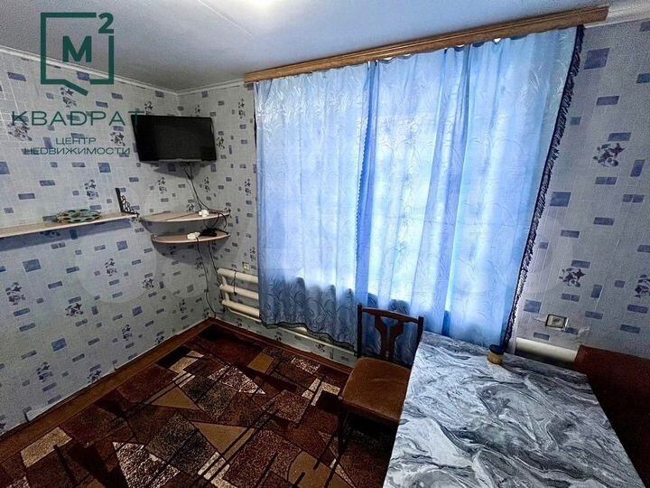 2-к. квартира, 52 м², 1/2 эт.