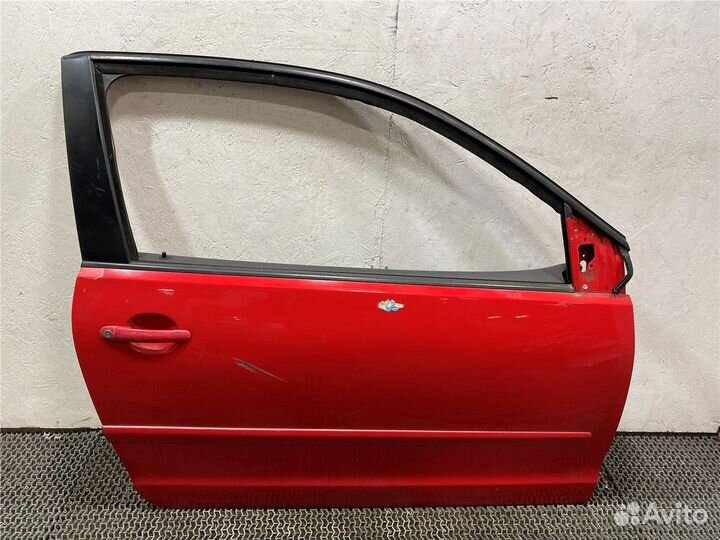 Стекло боковой двери Volkswagen Polo, 2004