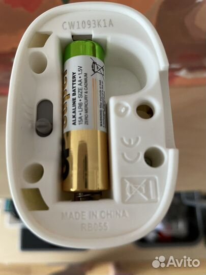 Автоматический распылитель Air wick