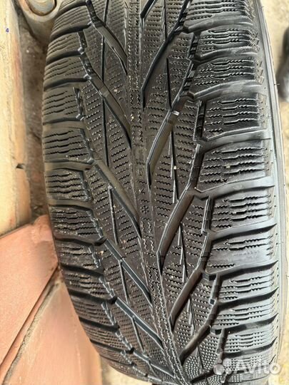 Nokian Tyres Hakkapeliitta R2 SUV 225/65 R17 106T