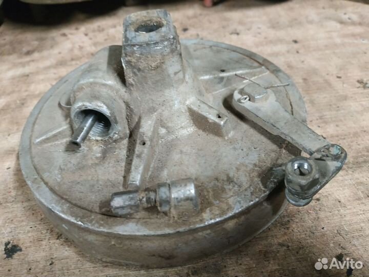 Тормозной барабан на мотороллер Вятка