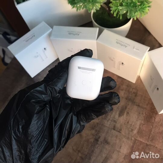 AirPods 2 Luxe (чехол в подарок)