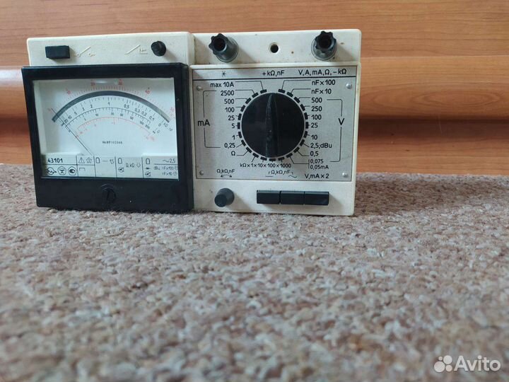 Прибор электроизмерительный комбинированный