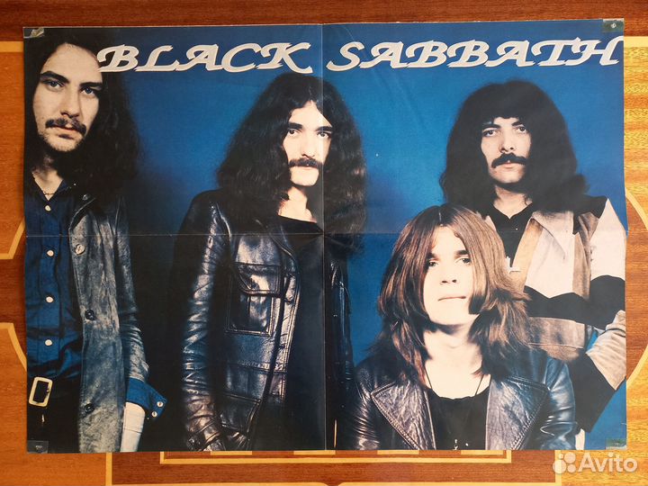 Плакаты и вкладыши пластинок продам