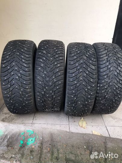 Nokian Tyres Hakkapeliitta 8 205/55 R16 94T