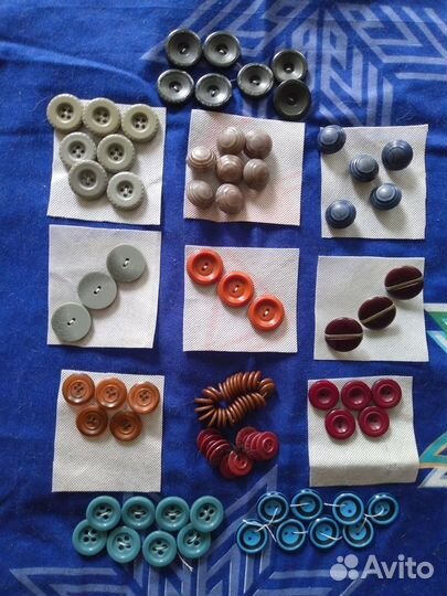 Пуговицы для женской одежды