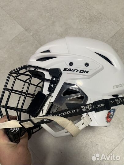 Шлем хоккейный easton детский