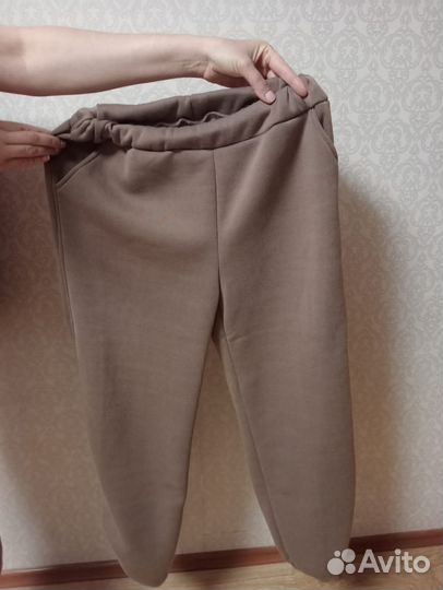 Спортивный костюм женский