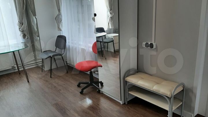 Дом 25 м² на участке 9 сот.