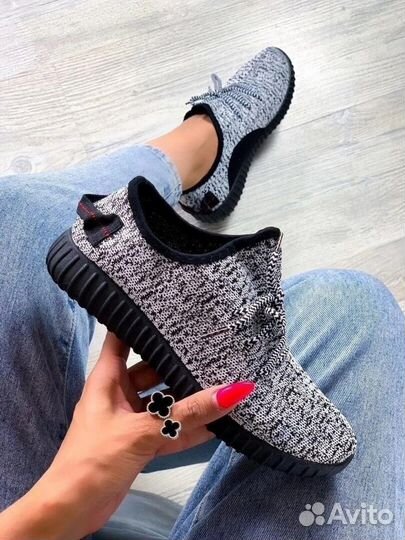 Кроссовки женские 37 размер