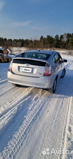 Toyota Prius 1.5 CVT, 2011, 105 000 км