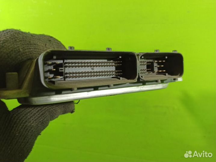 Блок управления двигателем Volkswagen Touareg 7L