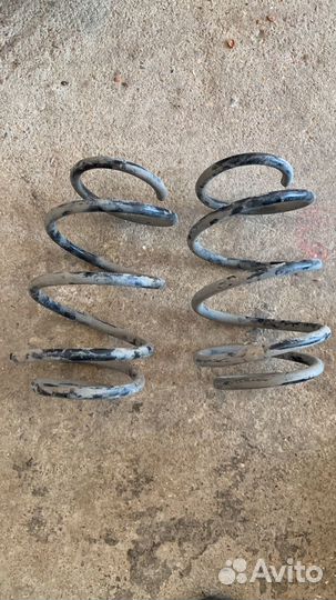 Пружины передние оба м5 е39 535 540