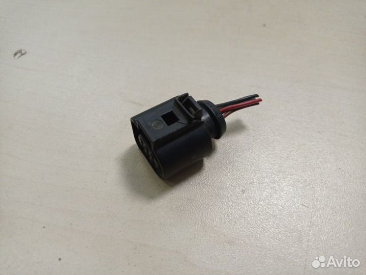 Разъем электрический Skoda Rapid NH3 cfna (1600CC