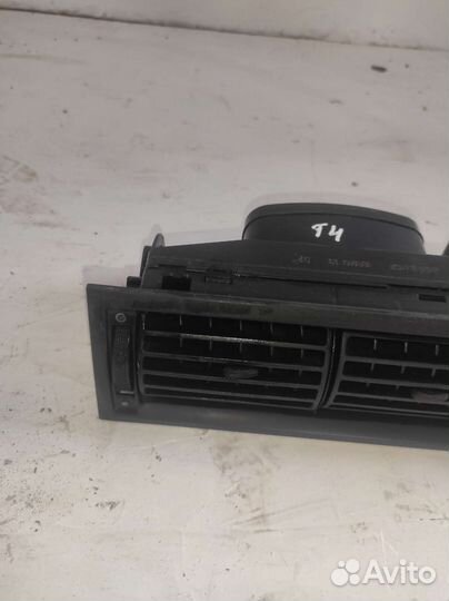 Центральный дефлектор Volkswagen transporter t4