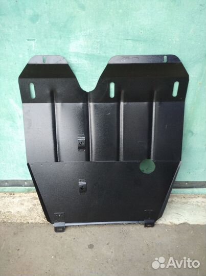 Защита двигателя Mitsubishi Outlander 1 2003-2006