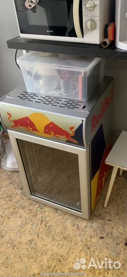 Холодильник red bull