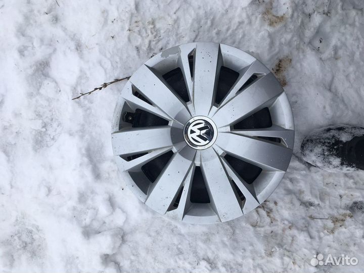 Оригинальные диски и колпаки Volkswagen R16