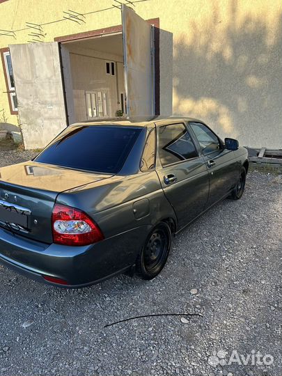 LADA Priora 1.6 МТ, 2011, битый, 201 000 км
