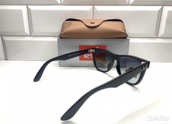 Солнцезащитные очки ray ban wayfarer 2140 54