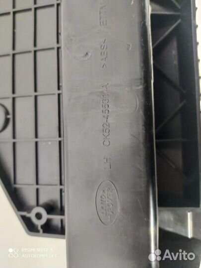 Кронштейн полки багажника левый Land Rover 4