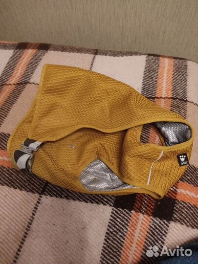 Охлаждающий жилет для собак