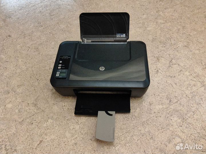 Цветной струйный принтер мфу HP 2520 hc