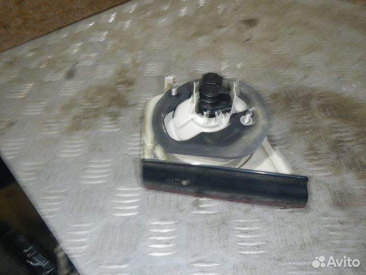 Фонарь задний внутренний левый, Volkswagen (Фолькс