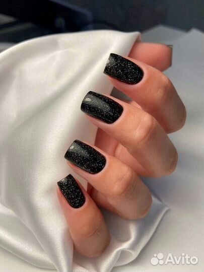 Маникюр с покрытием гель-лак