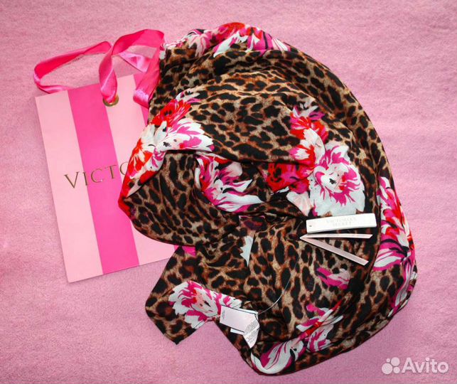 Пляжный палантин Victoria's Secter