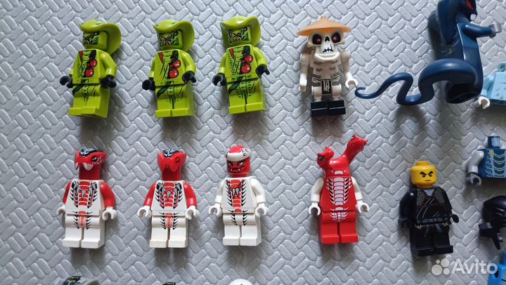 Lego ninjago минифигурки змеи 2012 год