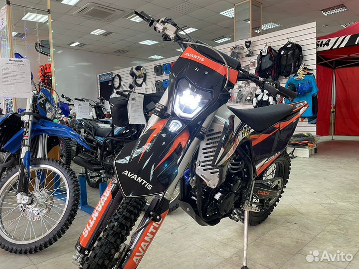 Мотоцикл avantis enduro 300 EFI exclusive