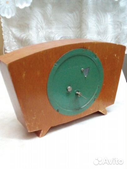 Настольные часы