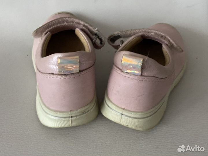 Туфли для девочки 26 ecco