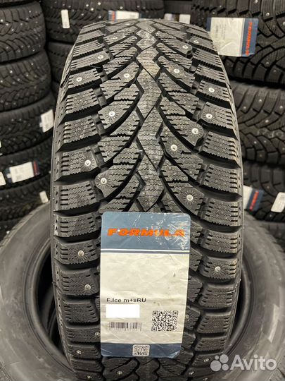 Pirelli Formula Ice 235/45 R18 98T