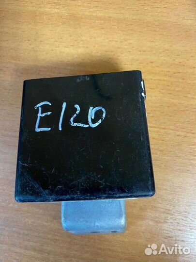 Toyota corolla E120 блок управления климат-контрол