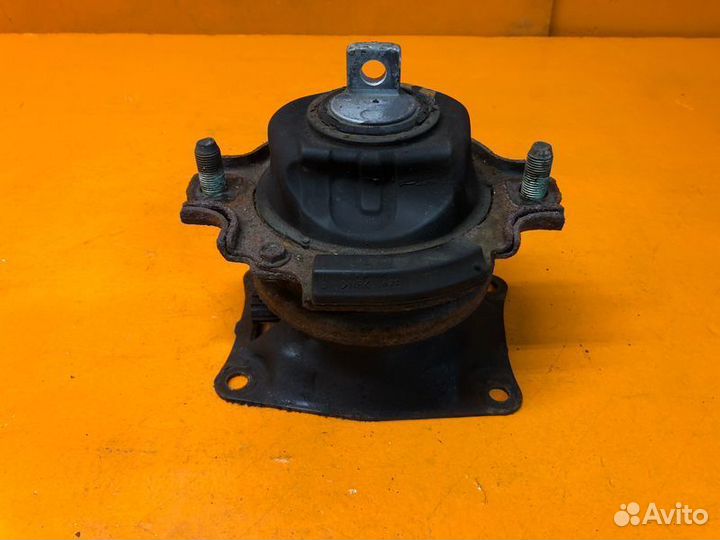 Подушка двигателя передняя Honda Crosstour 2010