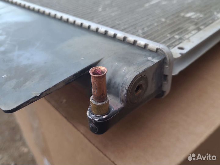 Радиатор охлаждения оригинал toyota corolla 150